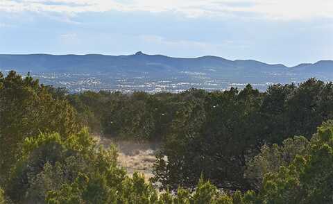 18 Via La Luna (Lot 12), Santa Fe, NM 87506