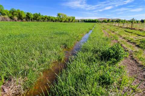 Tbd County Rd 56, Chamita, NM 87566