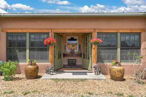 51 County Road 78A, Truchas, NM 87578