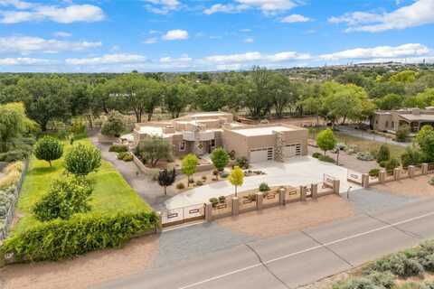 1095 W Ella Drive, Corrales, NM 87048