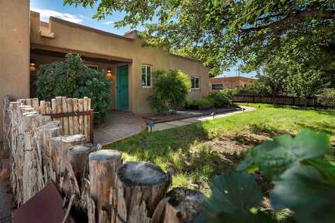 109 Cedar Street, Santa Fe, NM 87501