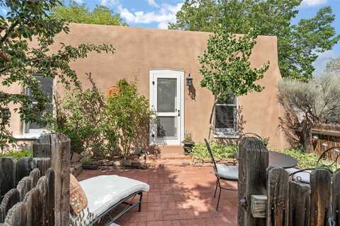 337 Rosario Hill, Santa Fe, NM 87501