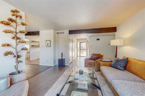 416 W San Mateo Road, Santa Fe, NM 87505