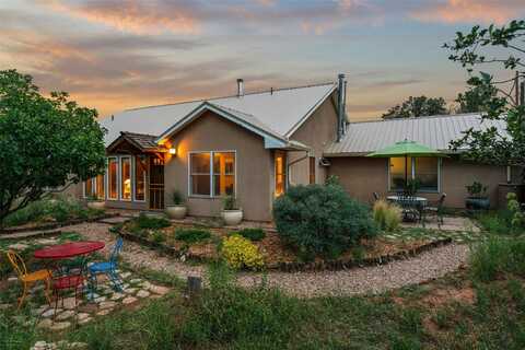 5 Cougar Canyon Road, Santa Fe, NM 87508