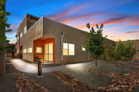 1113 Paseo Corazon, Santa Fe, NM 87507