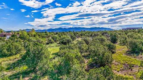 23 Gwendolyn, Santa Fe, NM 87506