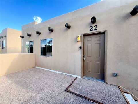 3300 Rufina Street, Santa Fe, NM 87507