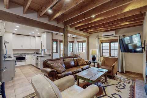 220 1/2 McKenzie Street, Santa Fe, NM 87501