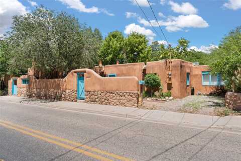 868 E Alameda Street, Santa Fe, NM 87501