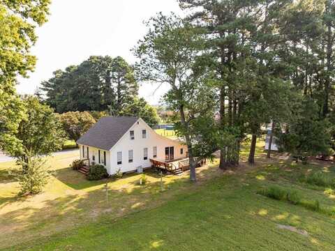 10164 PINE AVE, NASSAWADOX, VA 23413