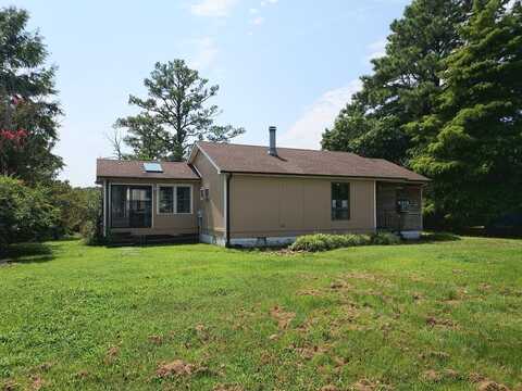 6474 CHURCH ST, CHINCOTEAGUE, VA 23336