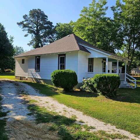 12 PINE ST, ONANCOCK, VA 23417