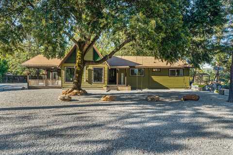 14367 Seaman Gulch Road, Bella Vista, CA 96008