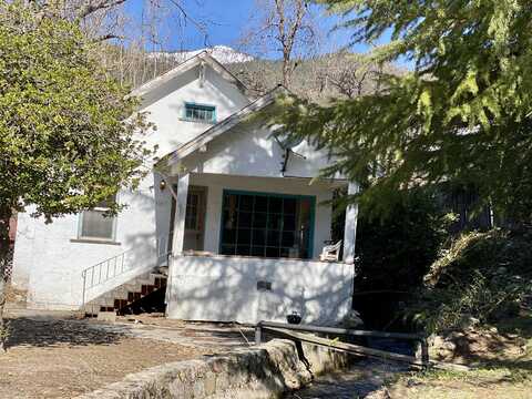 6143 Sacramento Avenue, Dunsmuir, CA 96025