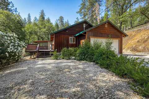 18260 Racoon Drive, Lakehead, CA 96051