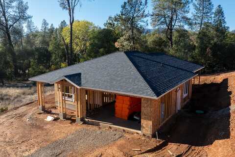 3731 Bloomsbury Avenue, Shasta Lake, CA 96019