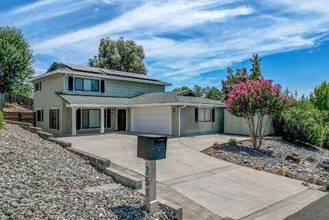 251 Kamp Way, Redding, CA 96003