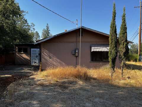 12116 Lake Boulevard, Redding, CA 96003