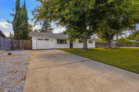 6926 Weeks Road, Redding, CA 96002