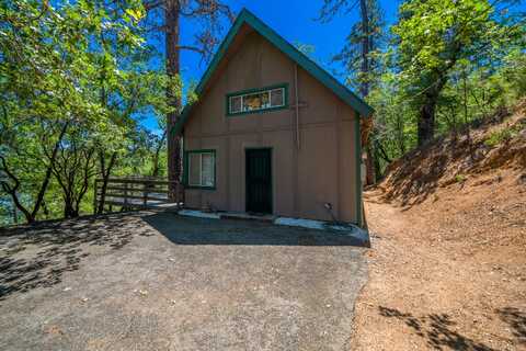 18657 Lower Salt Creek Road, Lakehead, CA 96051