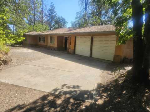 2203 Montana Avenue, Shasta Lake, CA 96019