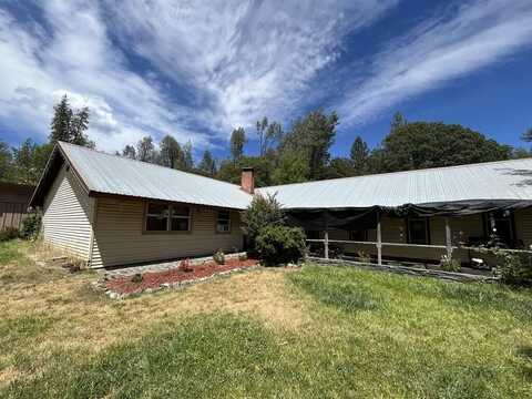 191 Henrietta Road, Lewiston, CA 96052