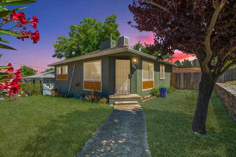 1859 Grandview Avenue, Redding, CA 96001