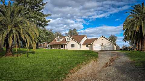 13787 Walter Avenue, Redding, CA 96003