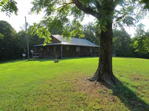 1308 Hovater Mill Rd, Russellville, AL 35653