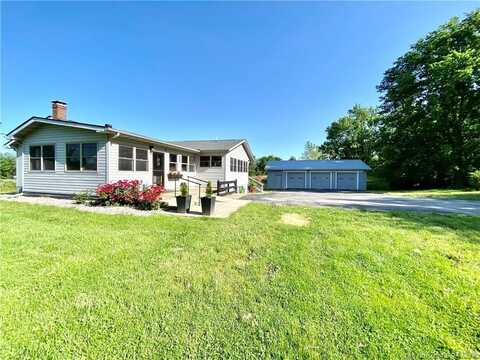 1219 Mount Zion Road, Henryville, IN 47126