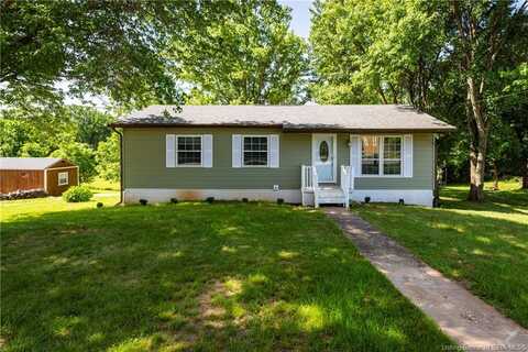 201 W Bernadine Drive, Paoli, IN 47454