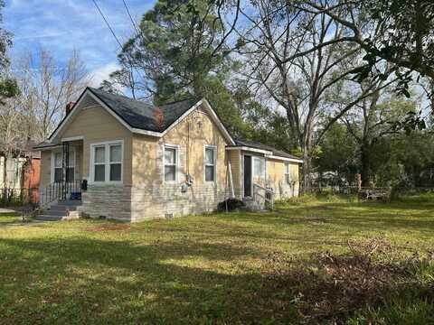 805 Mackinaw Street, Jacksonville, FL 32054