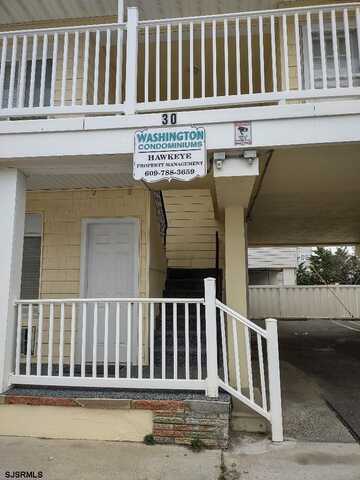 30 S Washington Ave, Margate City, NJ 08402