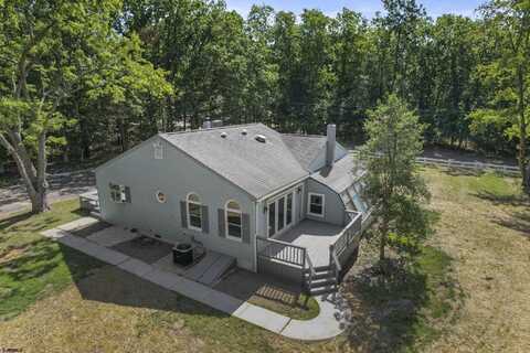 2574 6th Ave, Mullica Township, NJ 08037