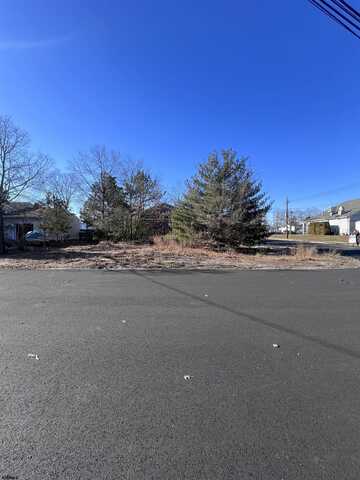 788 Francis Dr, Toms River, NJ 08753