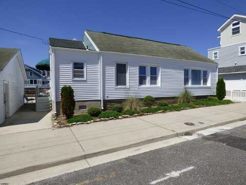 110 W 10th St, Ocean City, NJ 08226