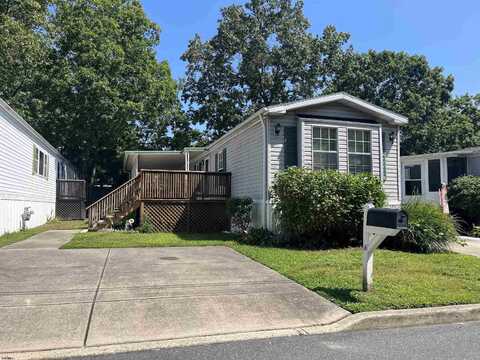 443 S 6th Ave, Galloway Township, NJ 08205