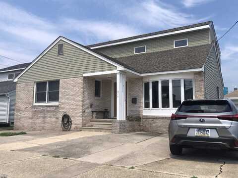 217 N Dudley Ave, Ventnor City, NJ 08406