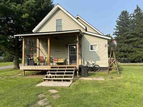 12 Gibbons Street, DeKalb Junction, NY 13630