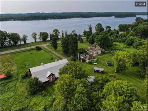 3627 County Route 6, Hammond, NY 13646