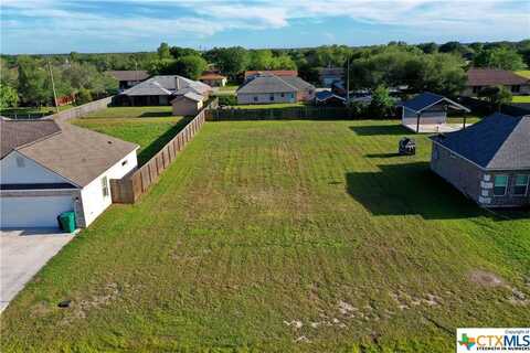 309 Blue Jay Loop, Victoria, TX 77905