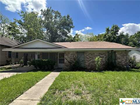 724 Foster Street, Marlin, TX 76661