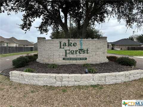 209 Pebble Brook, Victoria, TX 77904