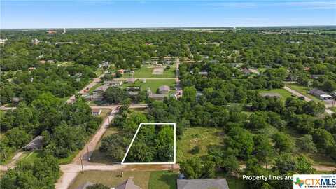 703 Stringfellow Avenue, Marlin, TX 76661