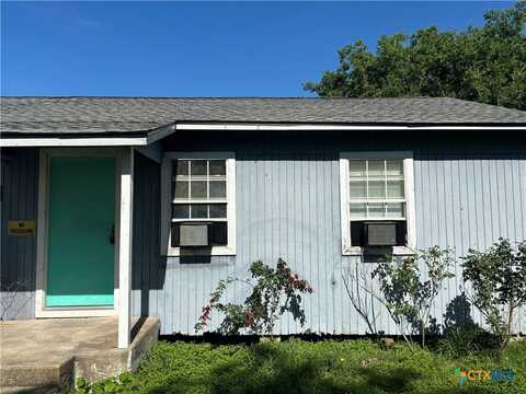 122 Parker Street, Port Lavaca, TX 77979