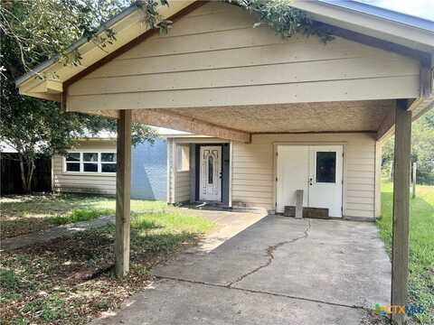 305 E Second Street, Cuero, TX 77954