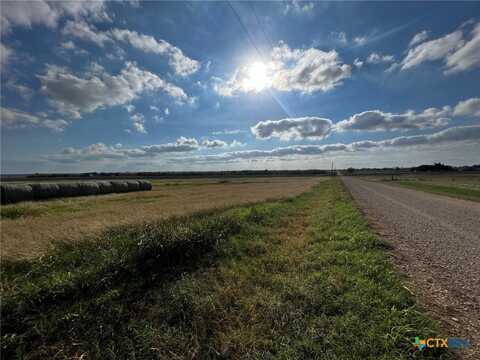 1438 County Road 438, Thorndale, TX 76577