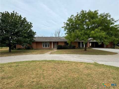 2211 N Fisher Street, Goldthwaite, TX 76844