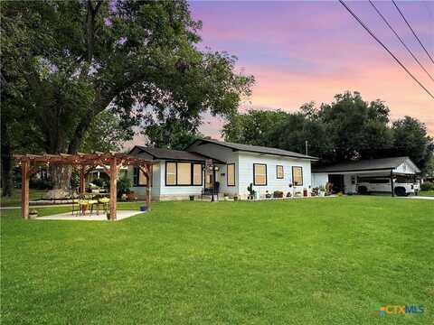 104 N Bright Street, Gonzales, TX 78629