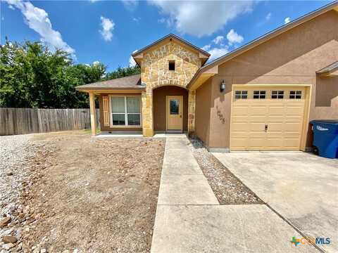 1003 Brown Rock Drive, New Braunfels, TX 78130